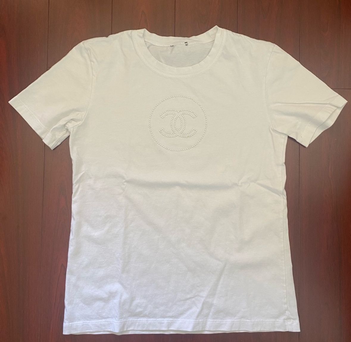 100% Authentic Chanel Uniform White Cotton Tee T-Shirt Sz S Brand New