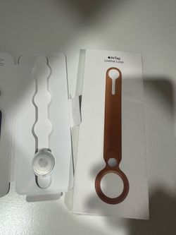 Apple Air tag with holder