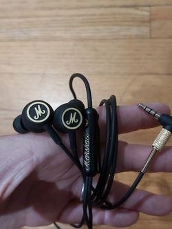 Used Marshall Earphone In Very Good Condition