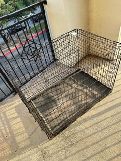 XL top paw dog kennel