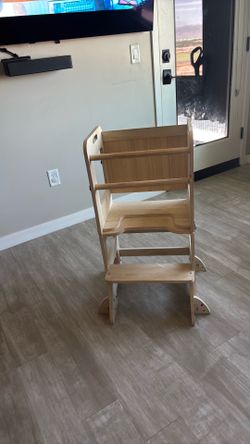 * TRENDING*  3n1  toddler stool !