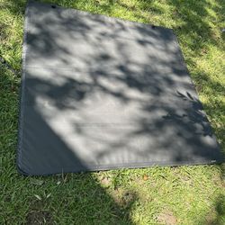 Truck bed cover 