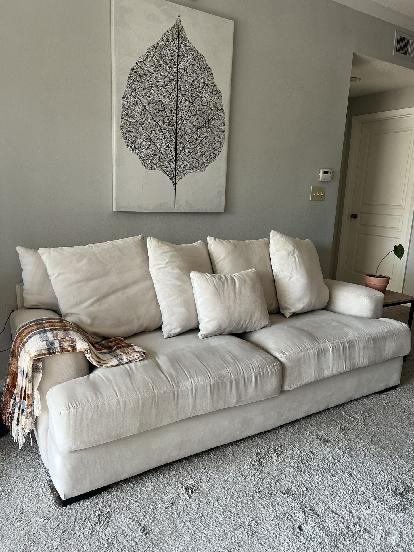 Z Gallerie Couch/sofa for Sale in Town 'n' Country, FL OfferUp