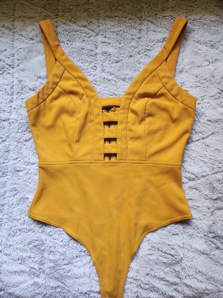 YELLOW BODYSUIT BY FOREVER 21