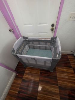 Small play pen Portable