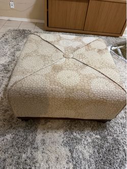 Coaster Fine Furniture Ottoman