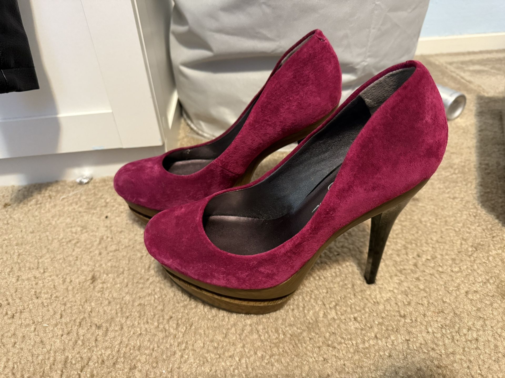 Jessica Simpson Heels