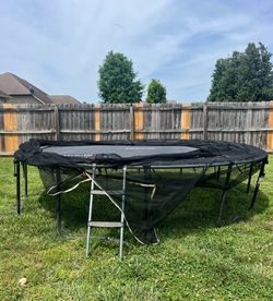 Trampoline