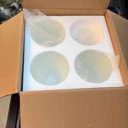 Chandeliers Cover 3.