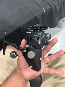 Custom penn 704z