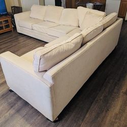 Crème Havertys Sectional Couch