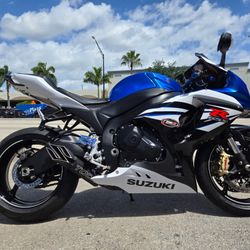 2014 Suzuki Gsxr