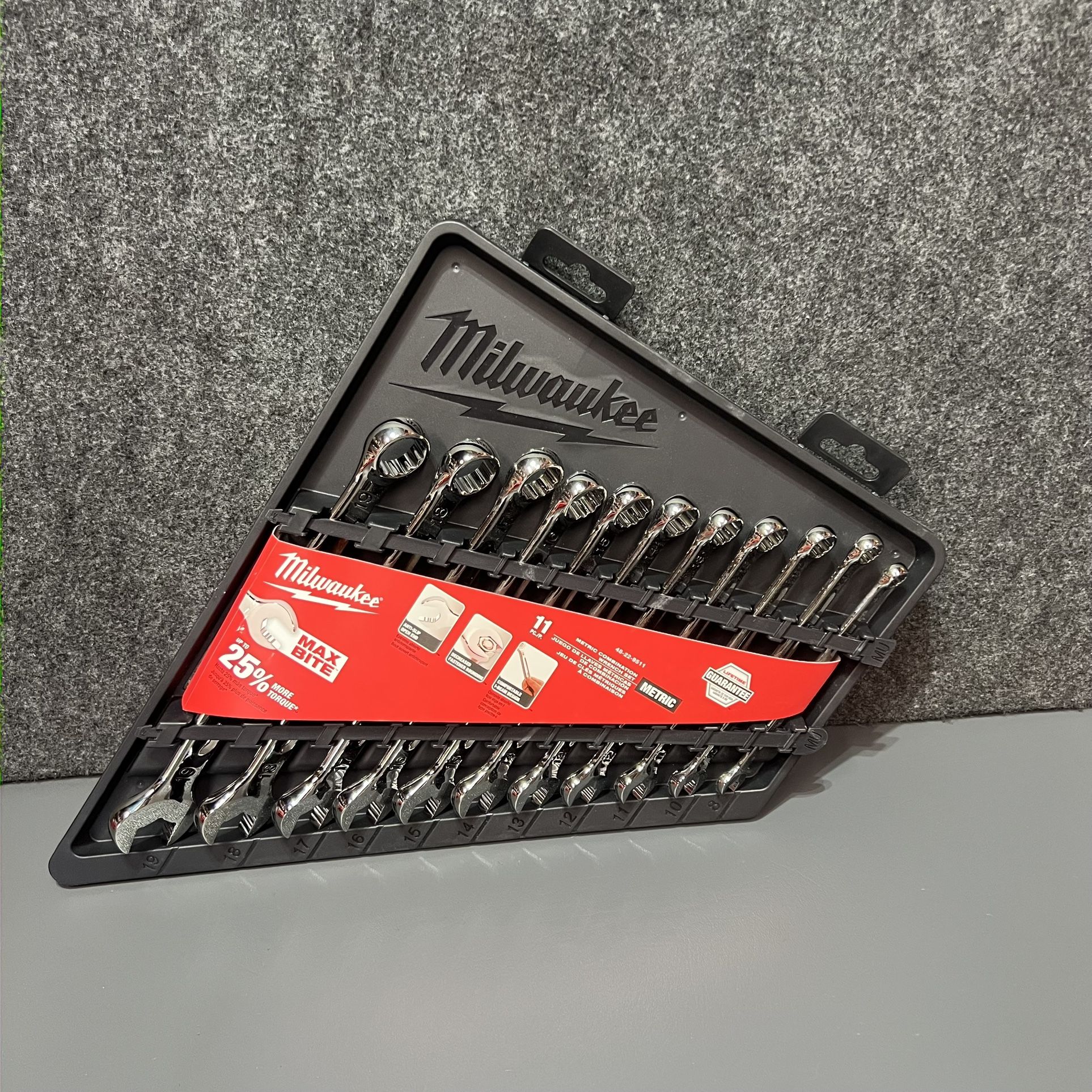 Milwaukee Combination Metric Wrench Mechanics Tool Set (11-Piece)