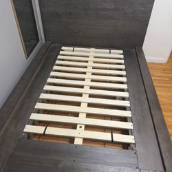 Full Size Wood Bed frame