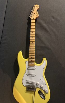 Fender Stratocaster electric guitar malmsteen