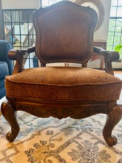 Arm Chair