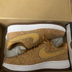AIR FORCE 1 '07 PRM Men’s 8