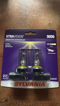 Sylvania headlight bulb