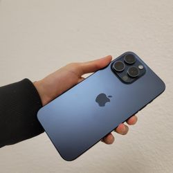Apple iPhone 15 Pro Unlocked 