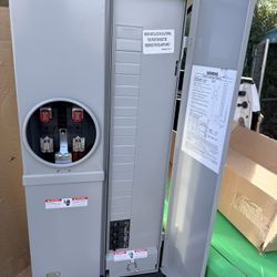 Siemens Electrical Panel Box / All In One 200 Amp 120/240v 20 Space 