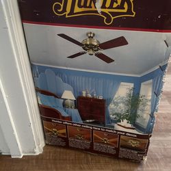 Hunter Sealing Fan