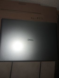 DELL 16 -  DC16251 16.0-inch FHD+ Touchscreen Laptop, Intel Core 7 150U, 32GB RAM, 1TB SSD, Silver