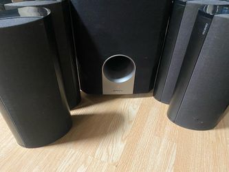 Onkyo SKW-540 10" 140 Watt Active Powered Subwoofer Speaker and speaker set with left, right, center and surround rear