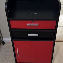 Barber / Stylist  Rolling cart