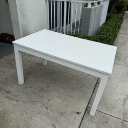 IKEA Dining Table (Extends To Seat 6)