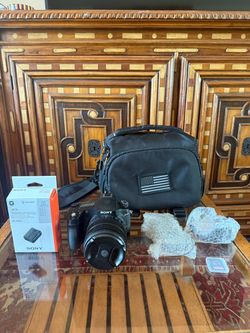 Sony RX10 IV Bundle
