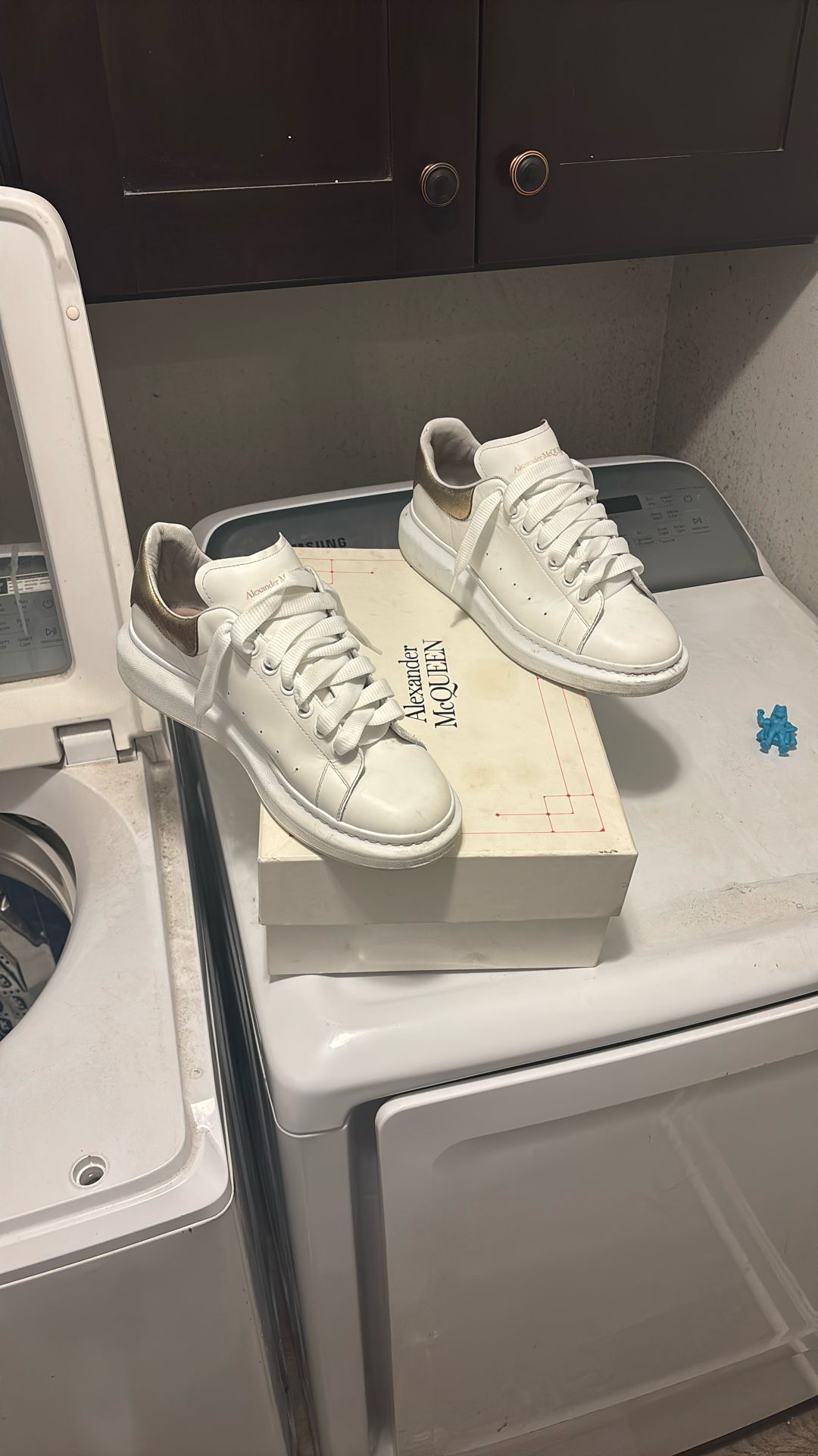 Alexander mcqueens Fresh Out The Box Never Been Worn