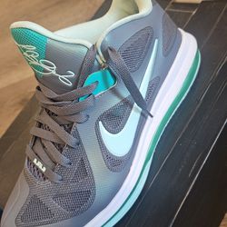 Nike Lebron 9 Low Rare Easter Edition2012 510811 001 Dark Grey/Mnt Candy-Cool Grey Size 10
