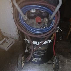 HUSKY AIR COMPRESSOR 