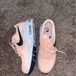 Nike Women’s Shoes 