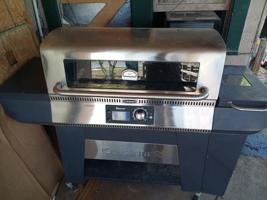 Pellet BBQ Pit