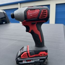 Milwaukee M18 Drill With 3.0 Battery 