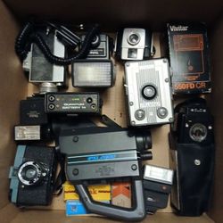 Alot of Vintage Cameras/Movie Equipment 