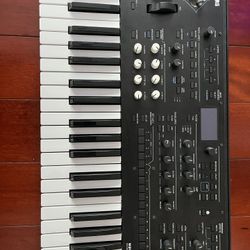 Korg Wavestate Synthesizer