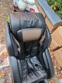 Brookstone massage chair