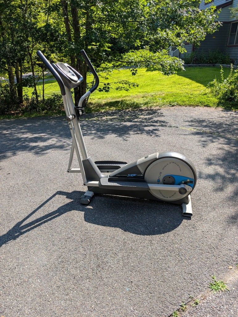Elliptical Pro Form XP 115