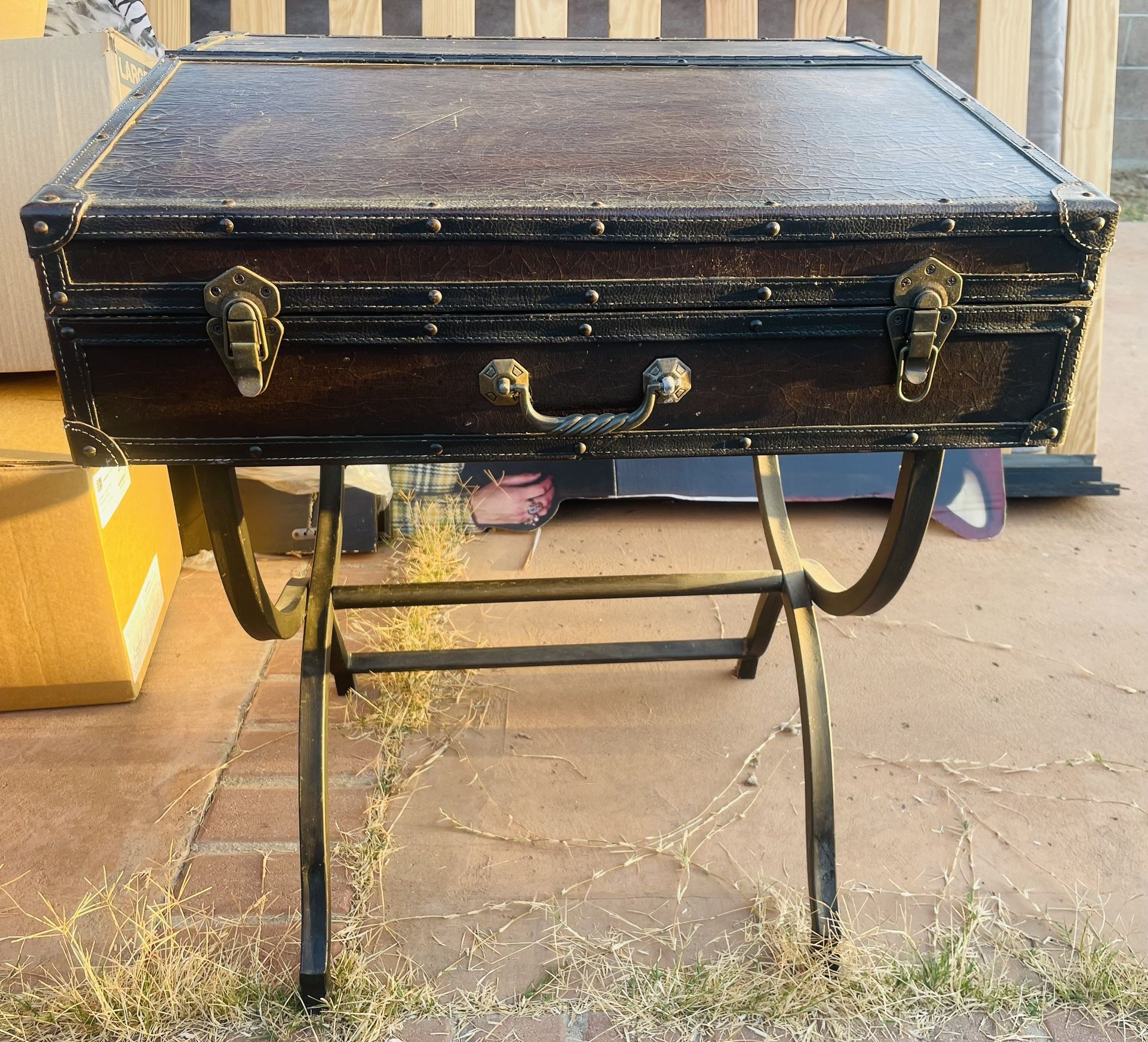 Vintage Desk Leather 