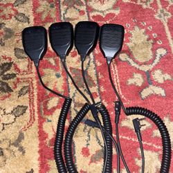 Retevis 4 Pack Of Radios.