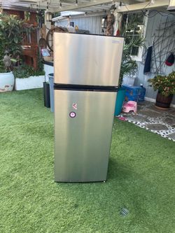 VISSANI refrigerator