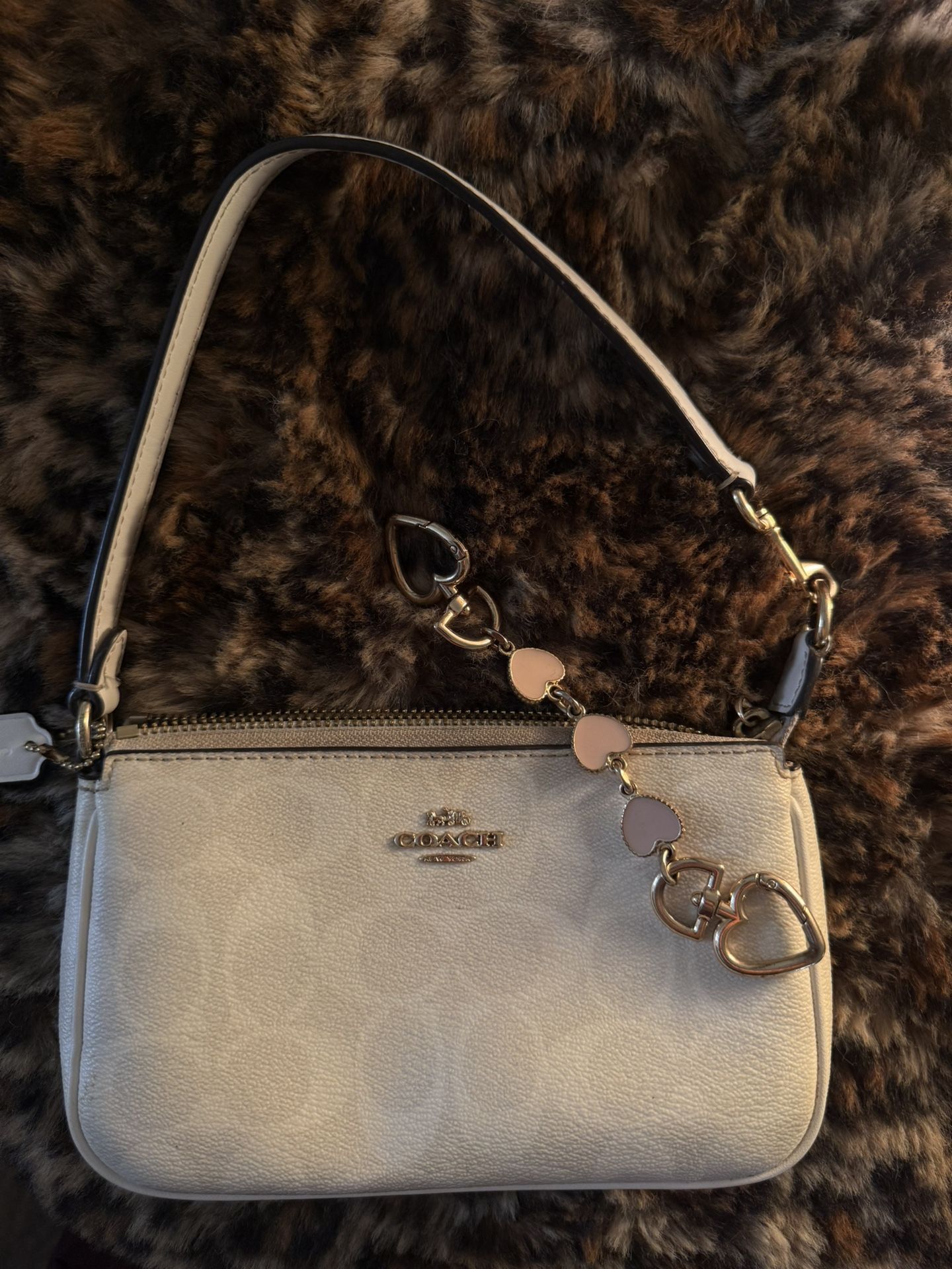 Nolita 19 White Shoulder Bag