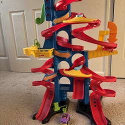 Hot Wheel Racing Track 