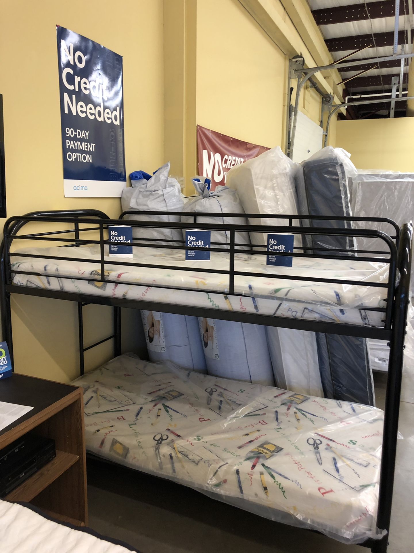 Bunk Bed with Mattresses