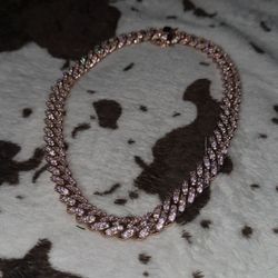 Pink Mossinate Cuban Link (10K GP)