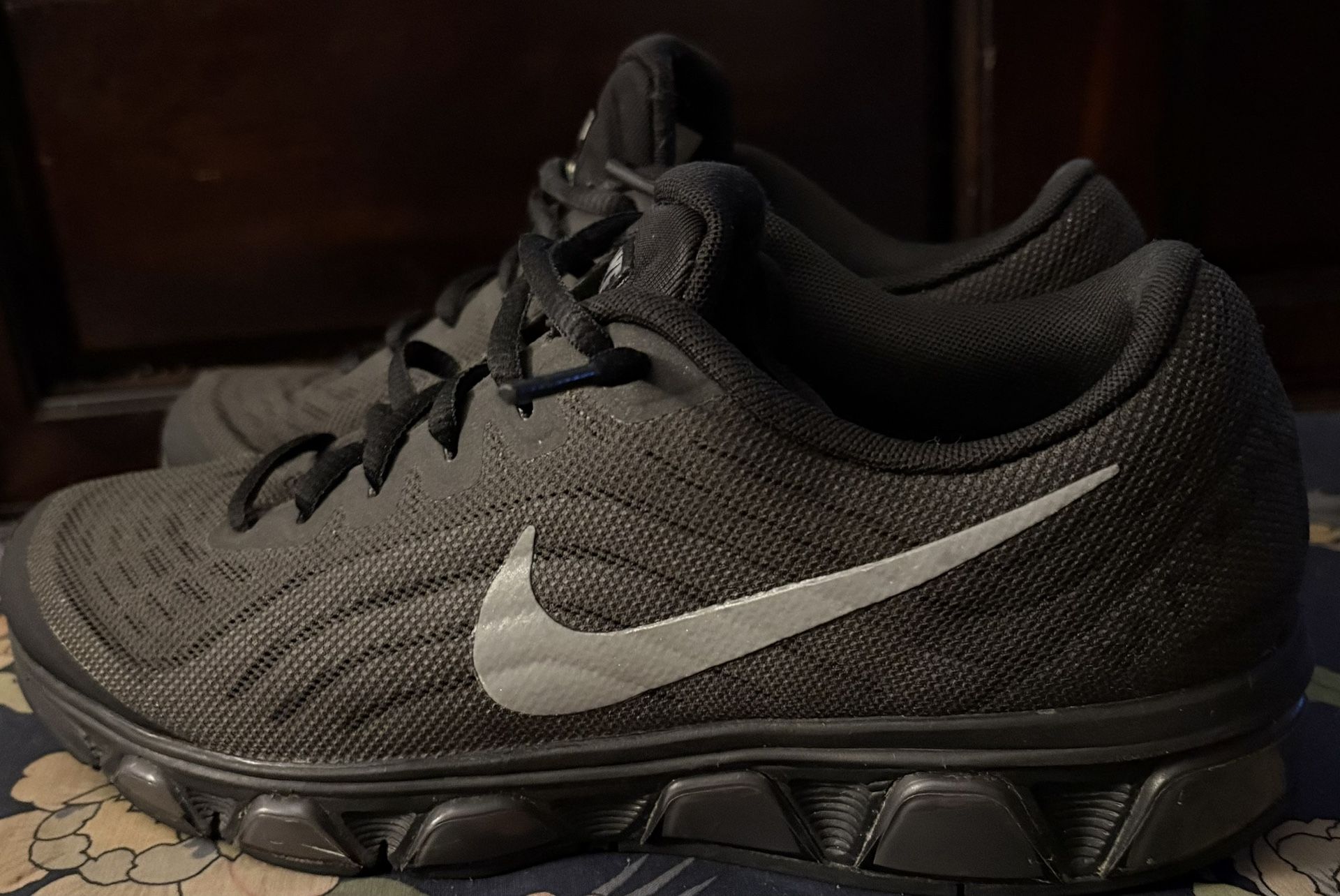 Women’s Air Max Tailwind Size 7.5