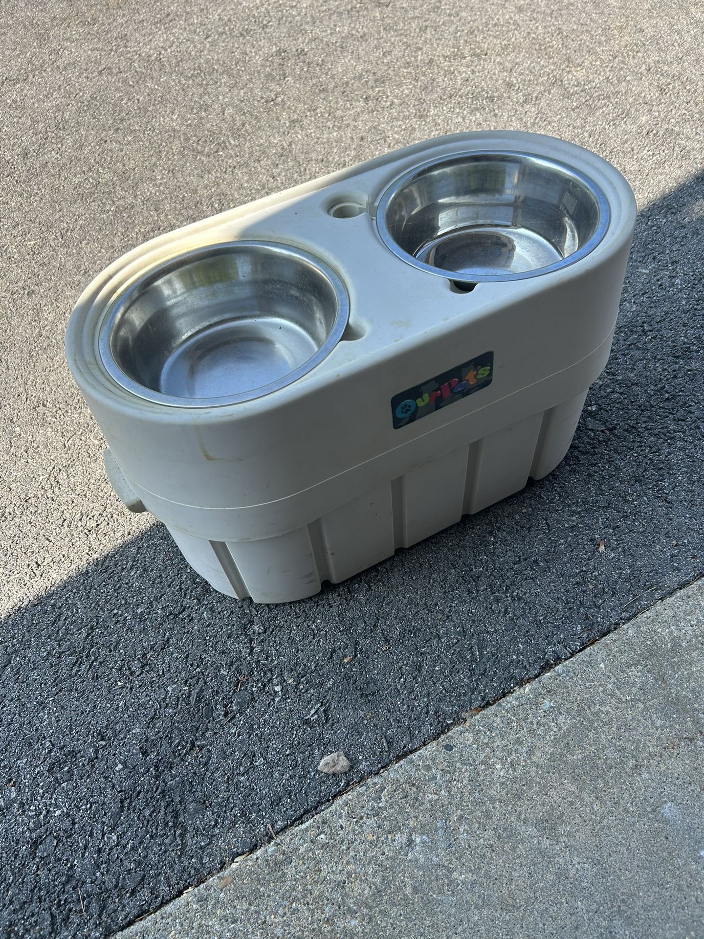 OurPets Elevated Pet Feeder