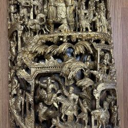 Chinese Finely Hand-Carved Heavy Gold Gilt Wood Wall Panel, 1960s Large  23"